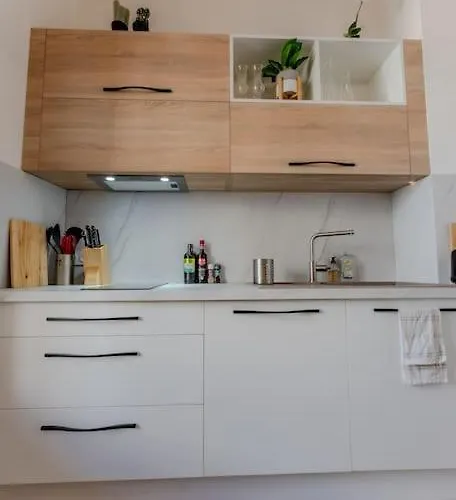 Appartamento L'échappée Chic, Coeur De Valence, Wifi, Proche Gare Valence (Drome)