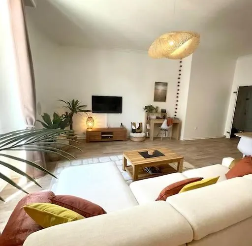 Appartamento L'échappée Chic, Coeur De Valence, Wifi, Proche Gare *